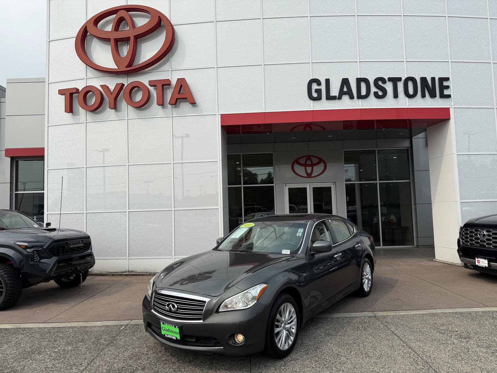 Used 2012 INFINITI M37 x