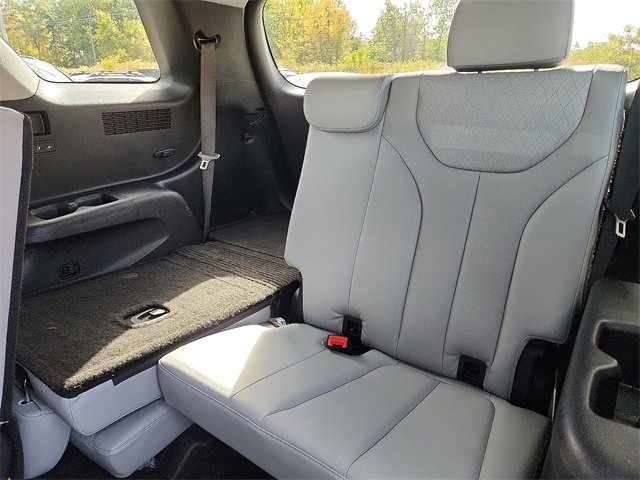 Certified 2022 Hyundai Palisade SEL w/ 8P Bench Seat Package image 26