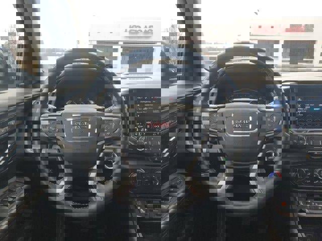 Used 2022 GMC Terrain AT4 image 15