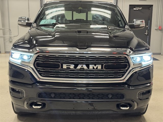 Used 2022 RAM 1500 Limited AWD/4WD image 2