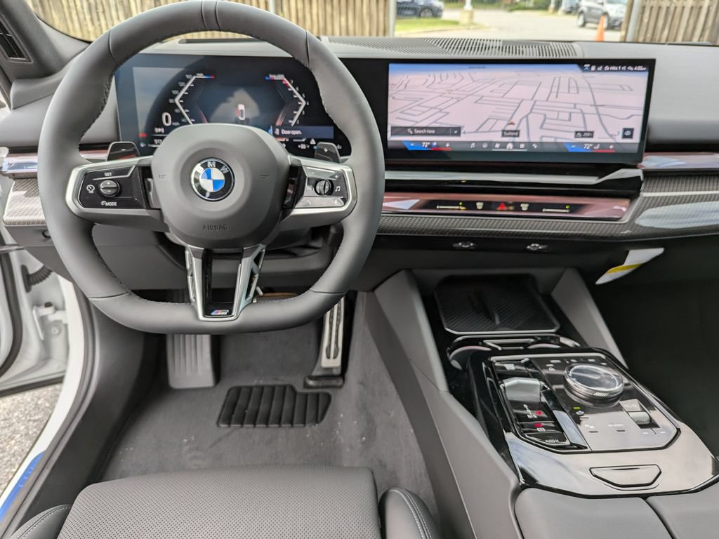 New 2027 BMW 530i xDrive w/ M Sport Package AWD/4WD image 18