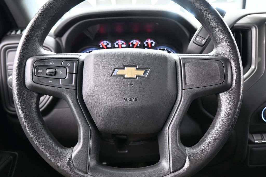 Used 2025 Chevrolet Silverado 1500 Custom w/ Turbomax Blackout Package RWD image 22