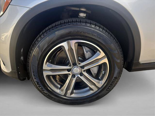 Used 2016 Mercedes-Benz GLC 300 4MATIC image 19