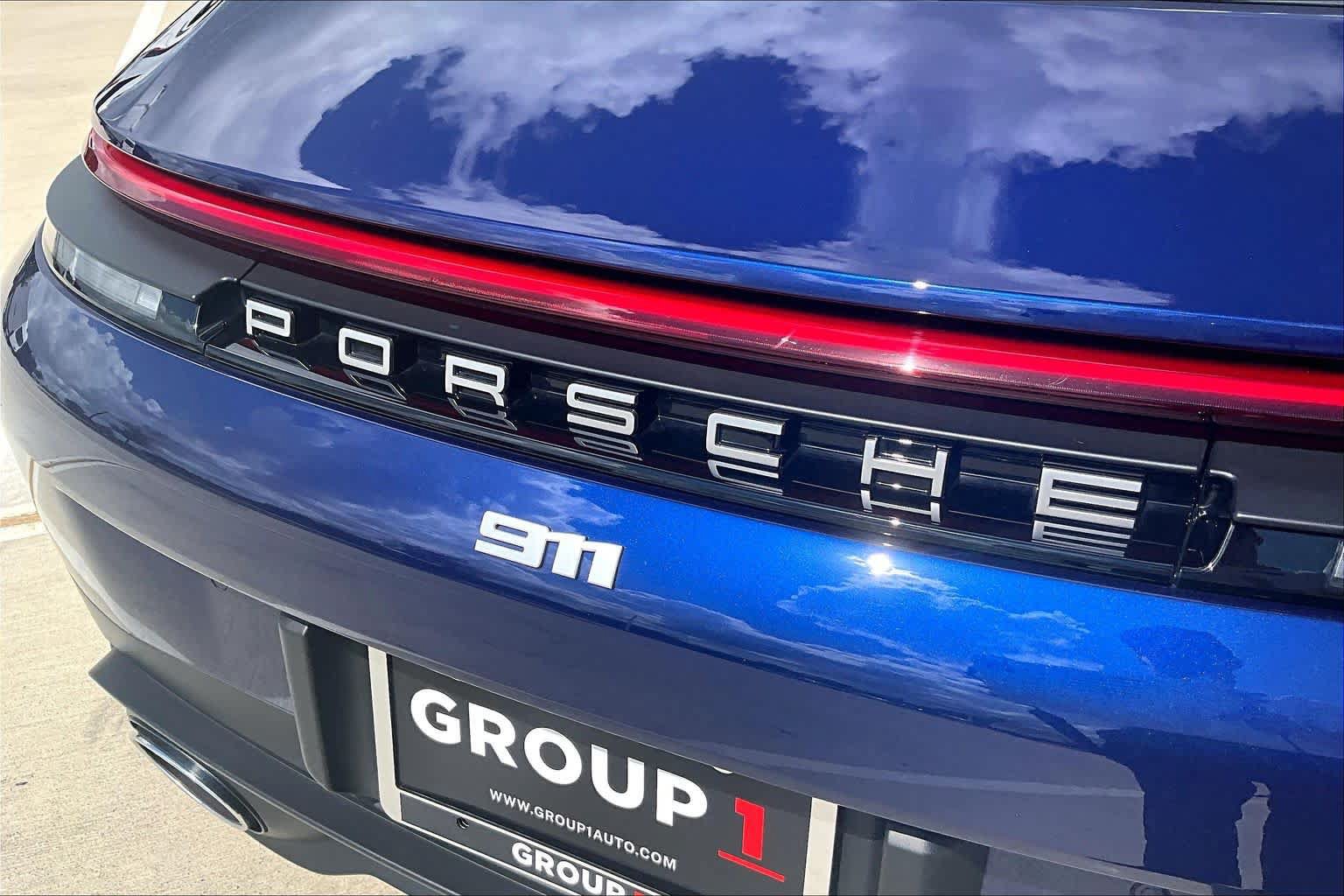 Used 2025 Porsche 911 Carrera RWD image 27