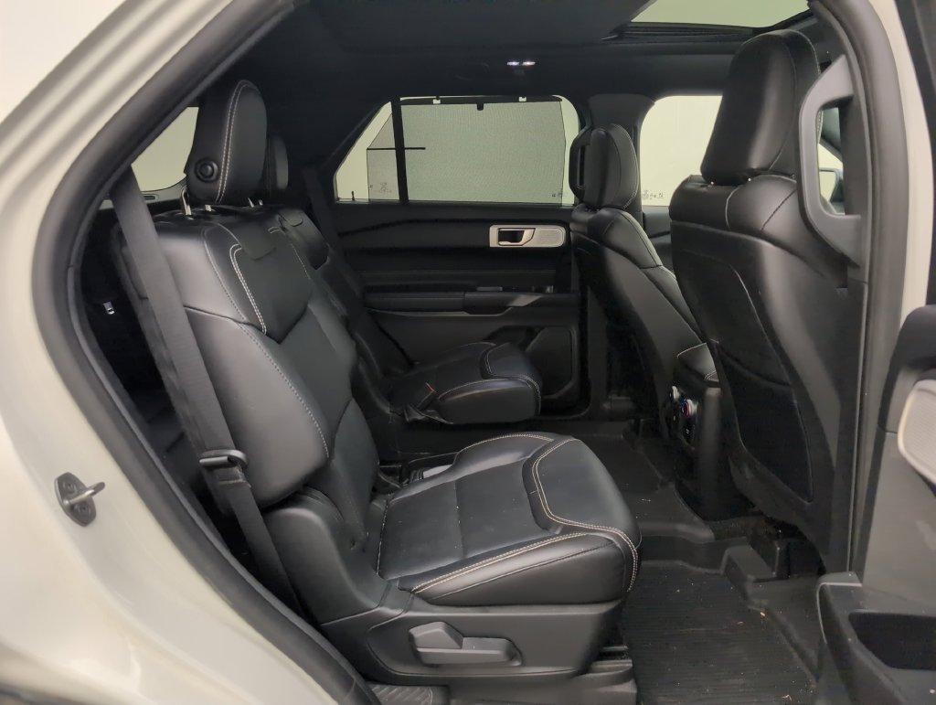 Used 2020 Ford Explorer ST w/ ST Street Pack AWD/4WD image 17