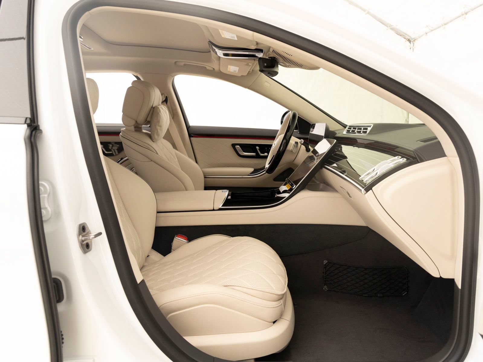 New 2026 Mercedes-Benz S 580 4MATIC Sedan image 27
