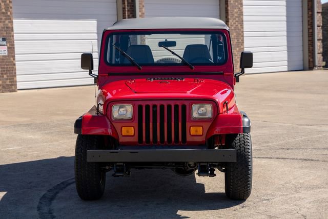Used 1993 Jeep Wrangler S image 2