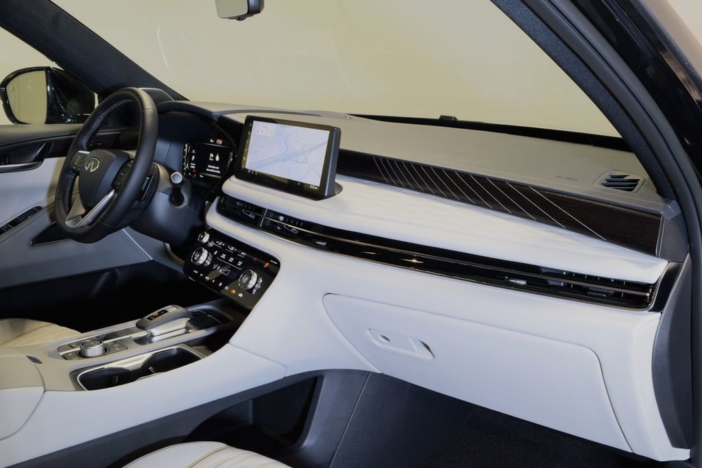 New 2026 INFINITI QX60 Autograph w/ Dark Cargo Package image 17