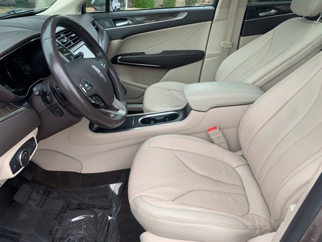 Used 2019 Lincoln MKC Reserve AWD/4WD image 13