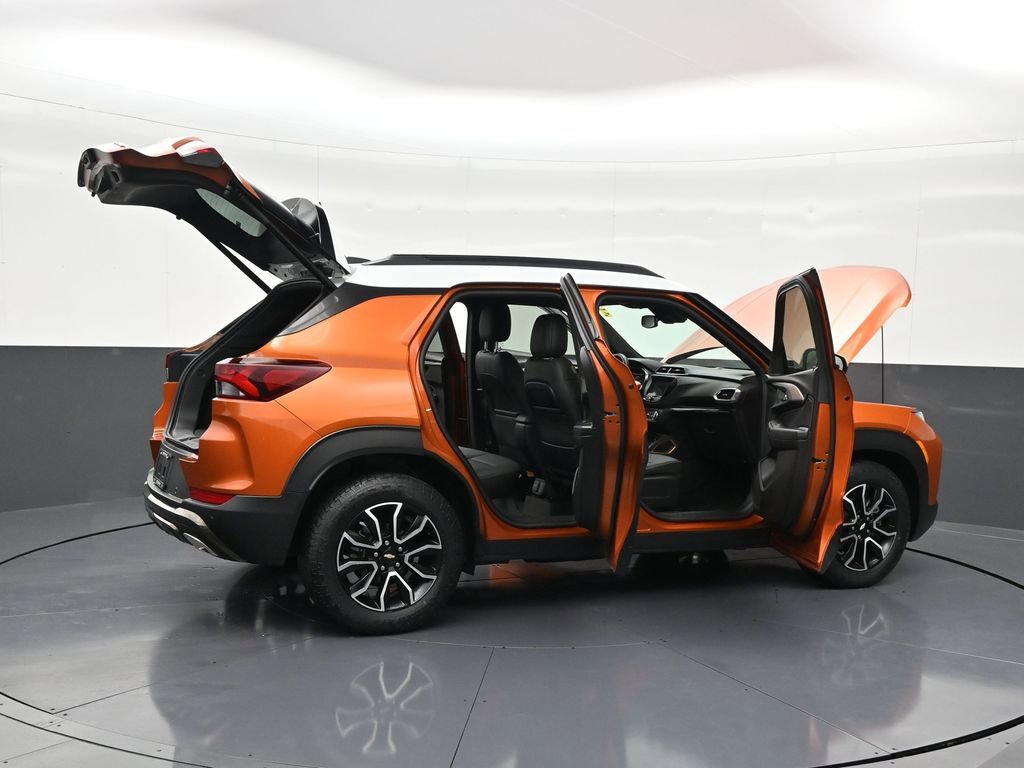 Used 2023 Chevrolet TrailBlazer ACTIV w/ Sun and Liftgate Package image 31