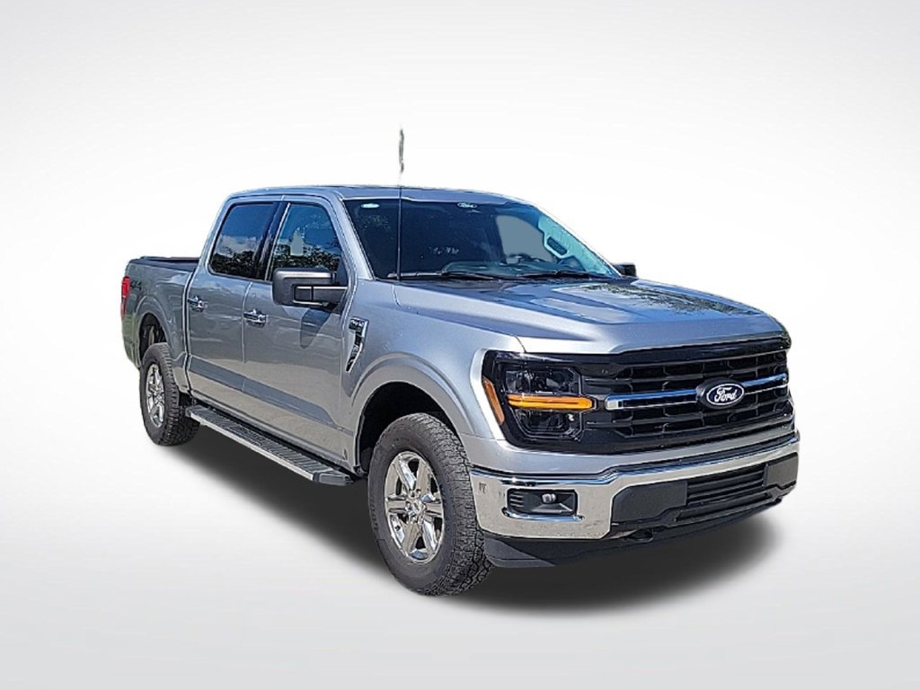 Used 2025 Ford F150 XLT w/ Equipment Group 301A Standard AWD/4WD image 2