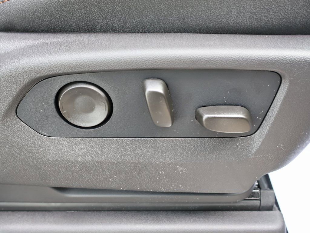 New 2026 GMC Sierra 1500 AT4 w/ AT4 Premium Package image 46