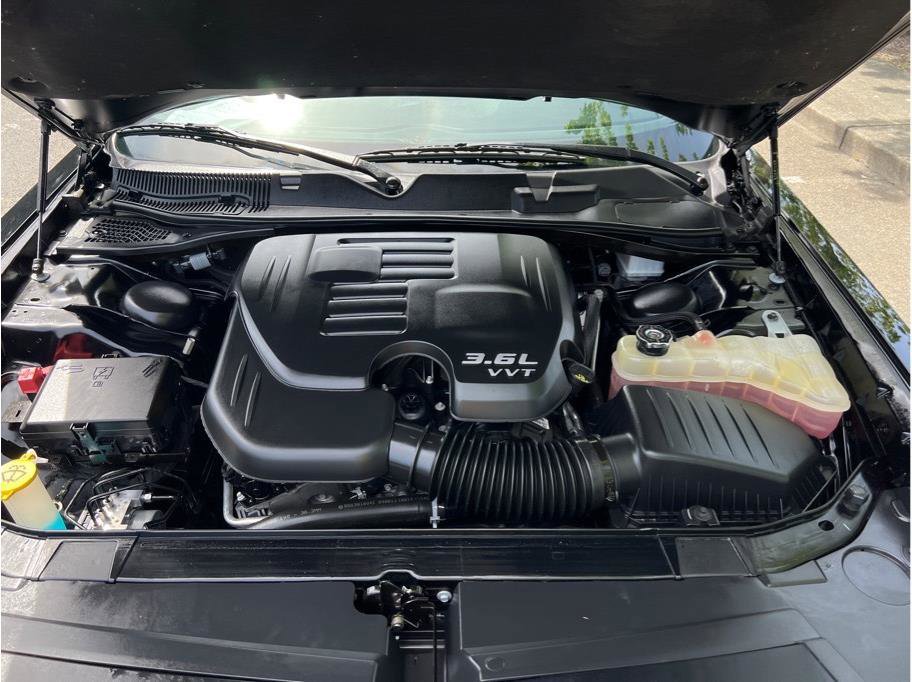 Used 2021 Dodge Challenger SXT w/ Blacktop Package image 20