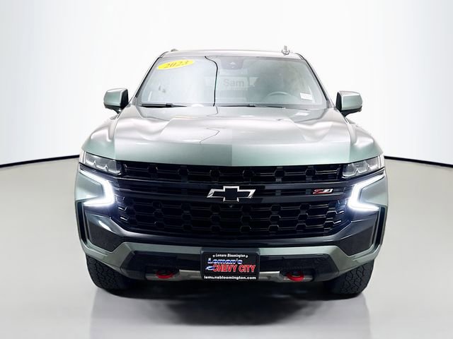 Used 2023 Chevrolet Tahoe Z71 w/ Luxury Package AWD/4WD image 2