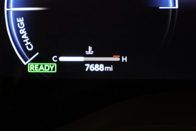 Certified 2025 Toyota Sienna XSE AWD/4WD image 17