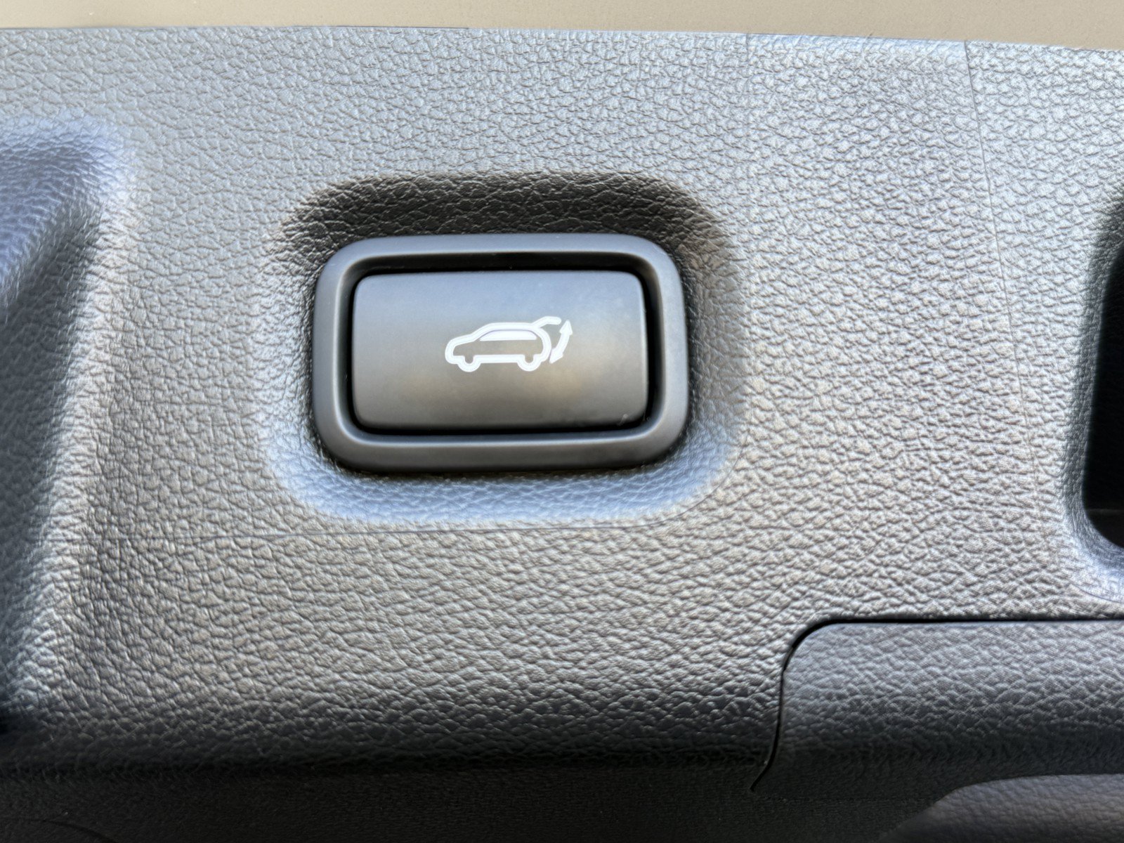 Certified 2023 Hyundai Santa Fe SEL AWD/4WD image 35