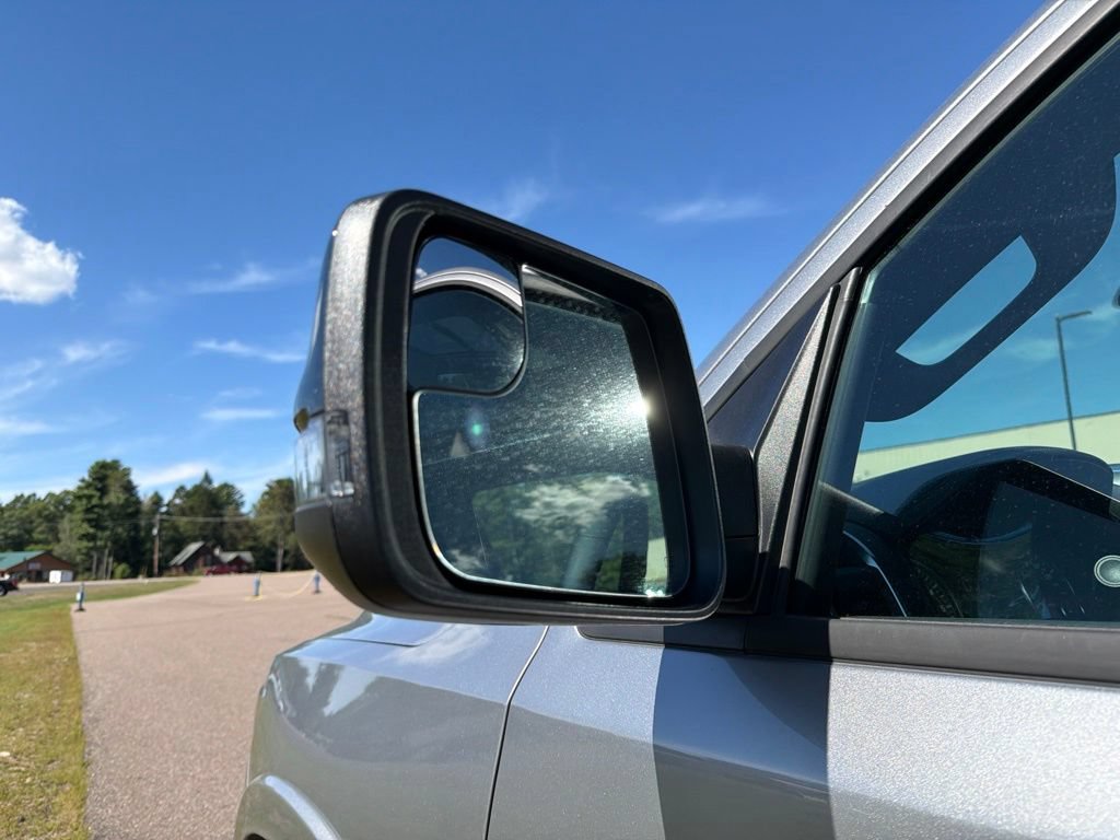 Used 2025 RAM 1500 Laramie w/ Sport Appearance Package AWD/4WD image 15