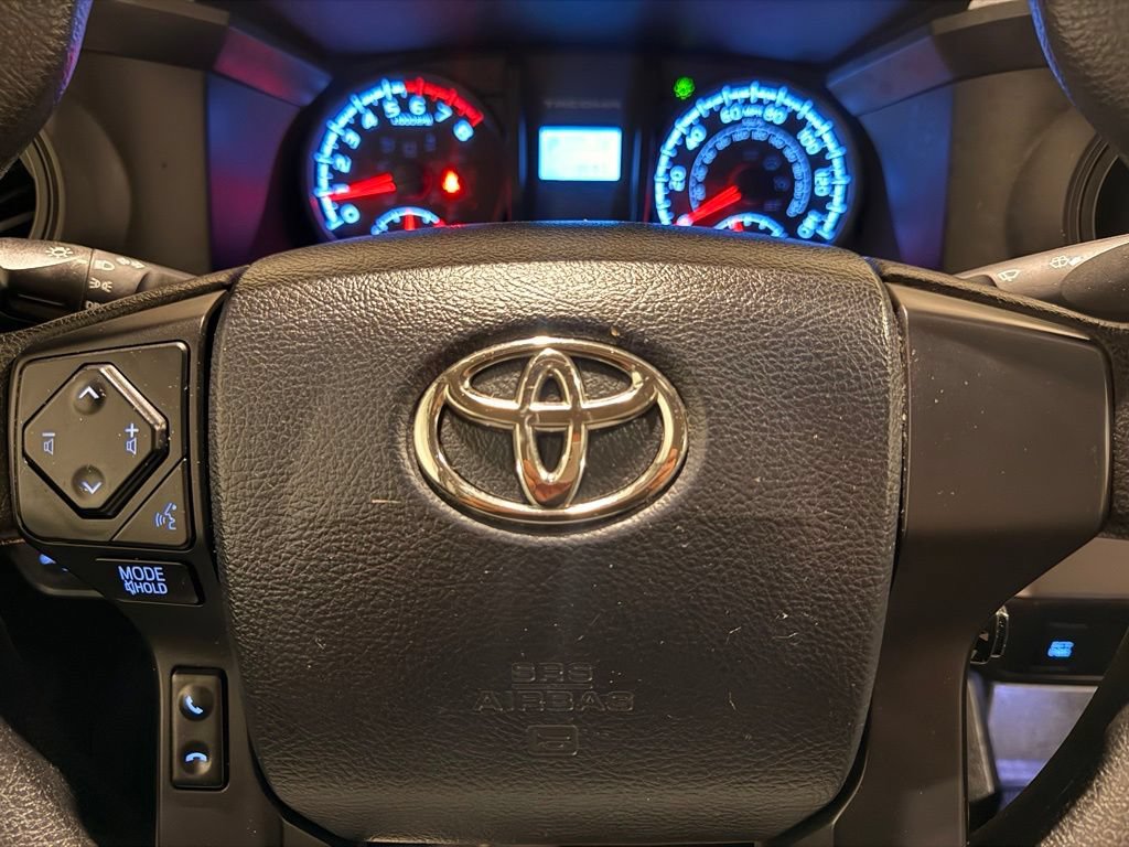 Used 2017 Toyota Tacoma SR w/ SR Convenience Package RWD image 18