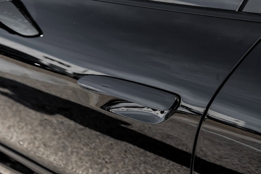 Used 2022 Porsche Taycan image 39