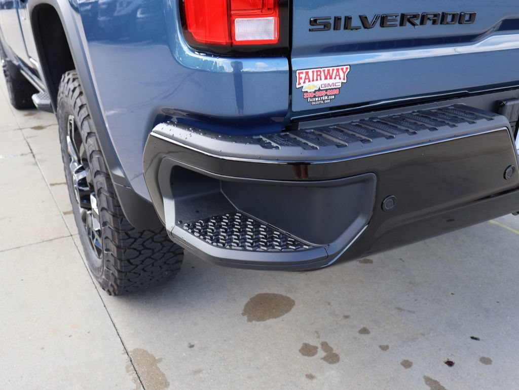 New 2026 Chevrolet Silverado 3500 LT AWD/4WD image 32