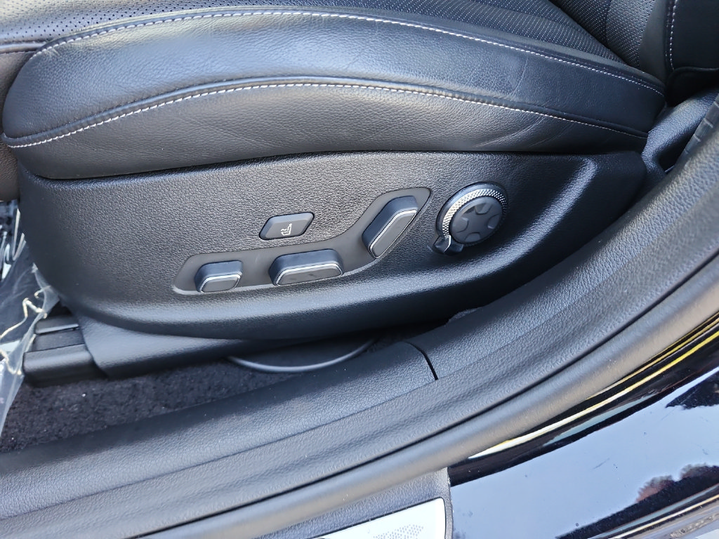 Used 2022 Genesis G80 2.5T w/ Prestige Package RWD image 26
