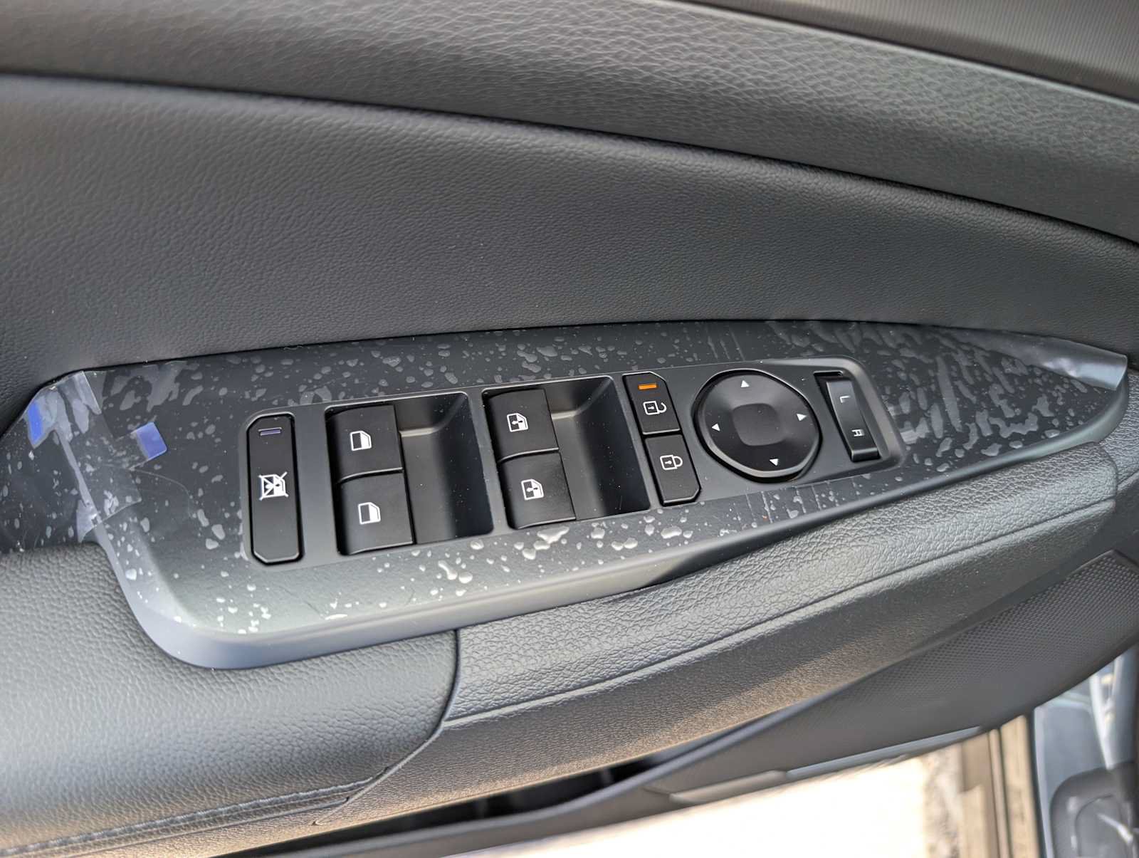 New 2026 Kia Sportage EX AWD/4WD image 30