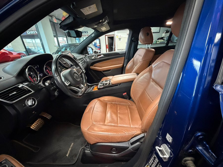 Used 2017 Mercedes-Benz GLE 43 AMG 4MATIC Coupe w/ Parking Assist Package image 24