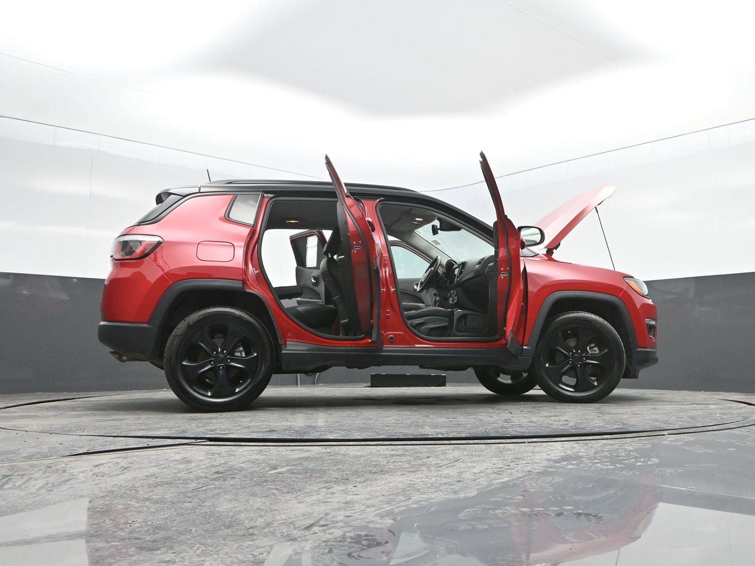 Used 2019 Jeep Compass Altitude image 45