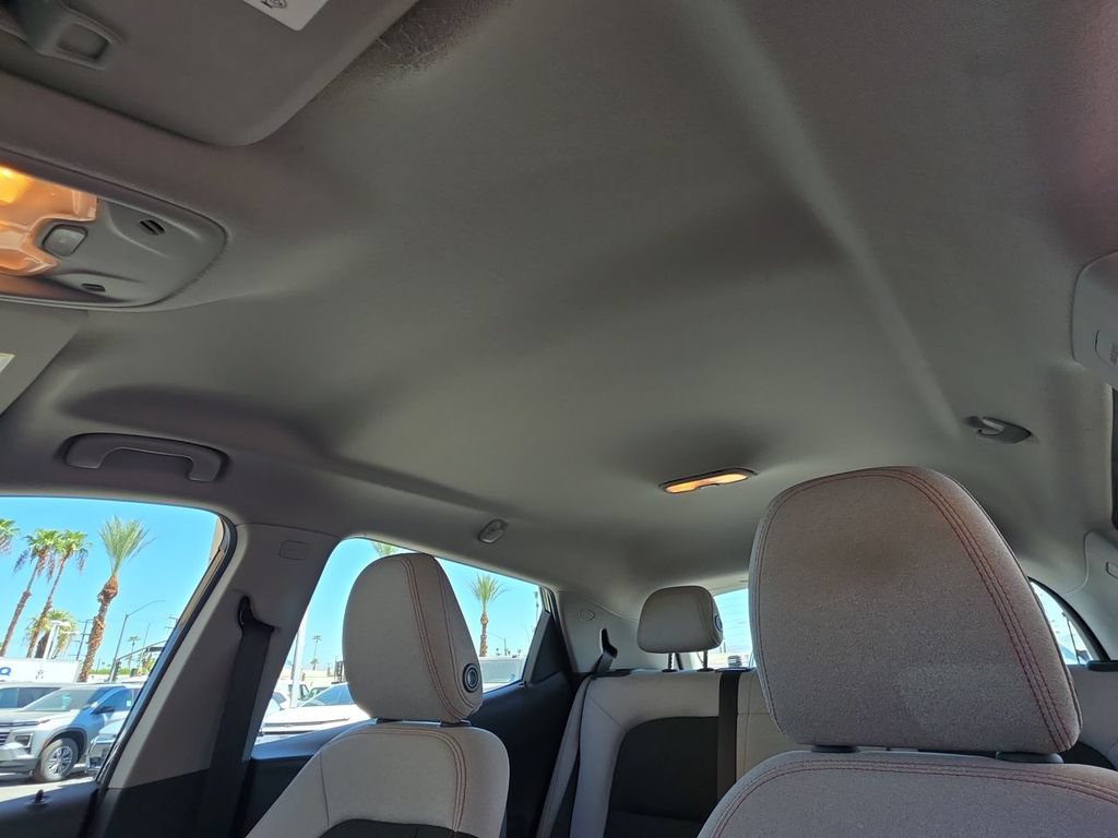 Used 2020 Chevrolet Bolt LT FWD image 19