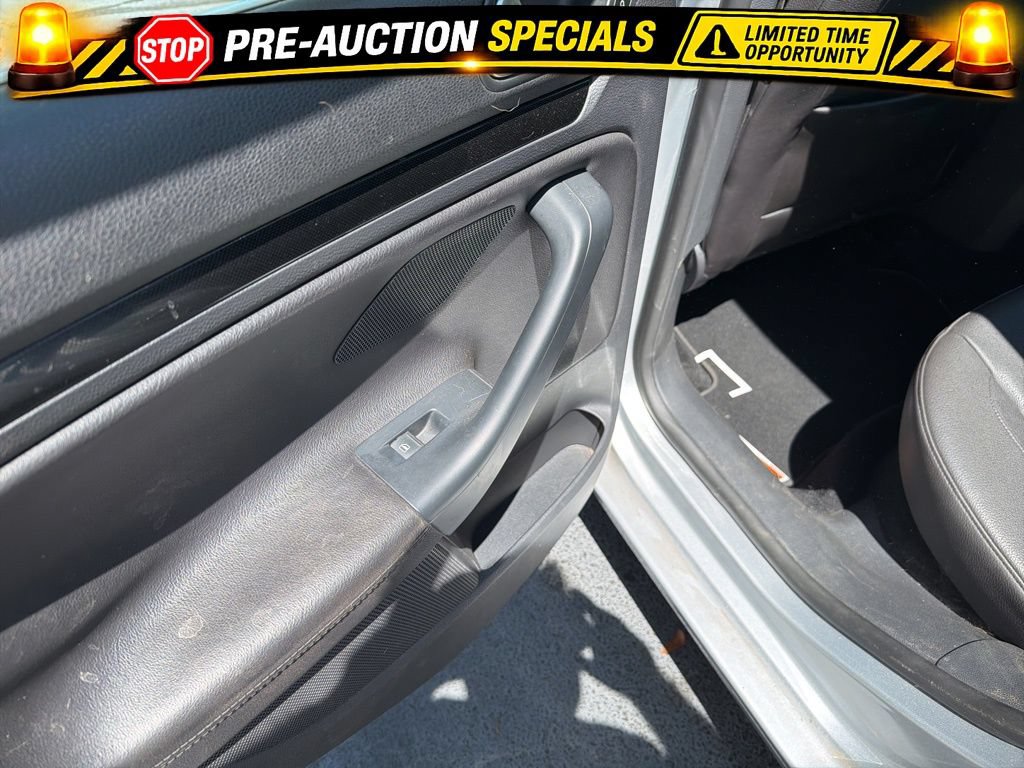 Used 2014 Volkswagen Jetta SE FWD image 28