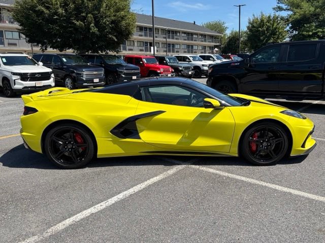Used 2021 Chevrolet Corvette Stingray Preferred Conv w/ Z51 Performance Package RWD image 7