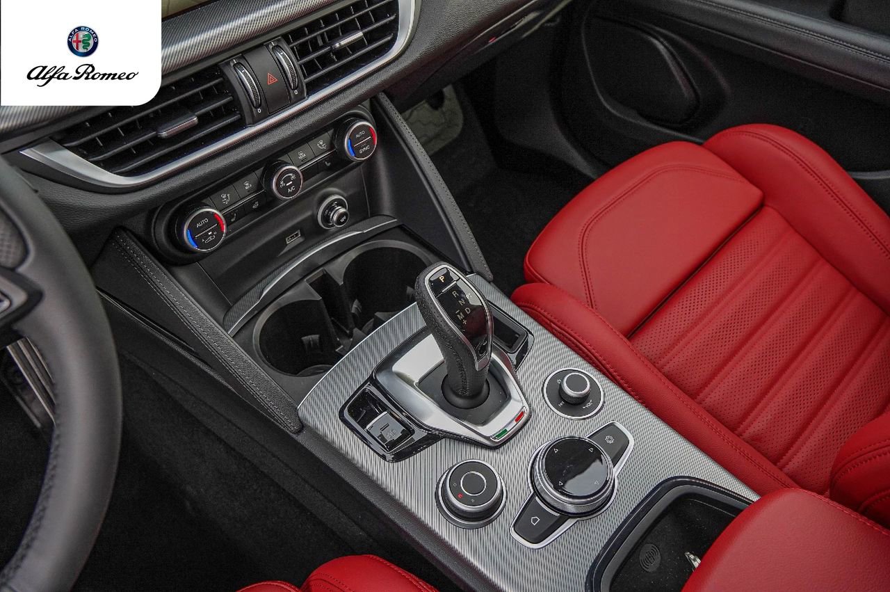 New 2025 Alfa Romeo Stelvio Sprint w/ Veloce Package image 16