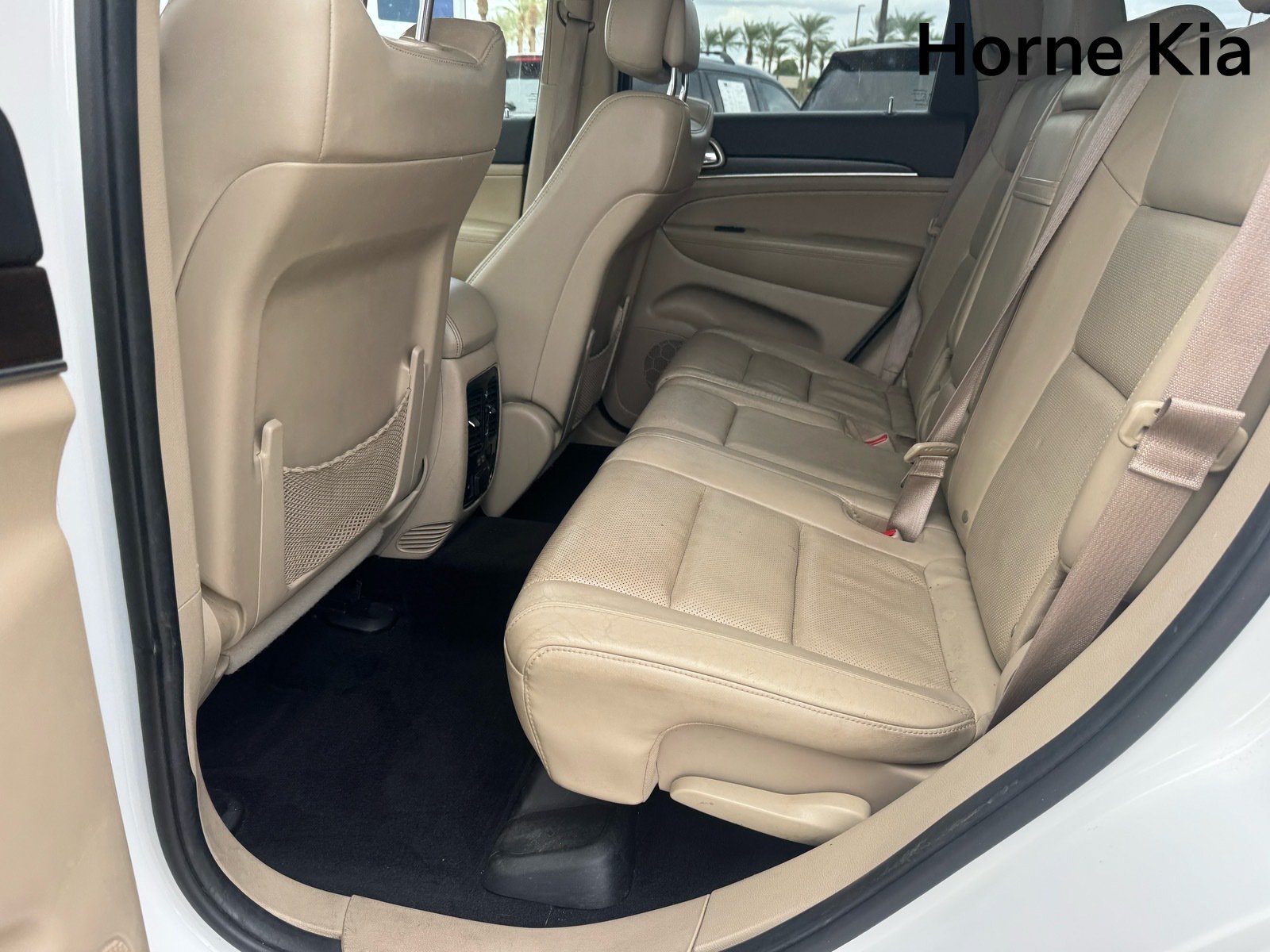 Used 2014 Jeep Grand Cherokee Limited w/ Luxury Group II AWD/4WD image 13