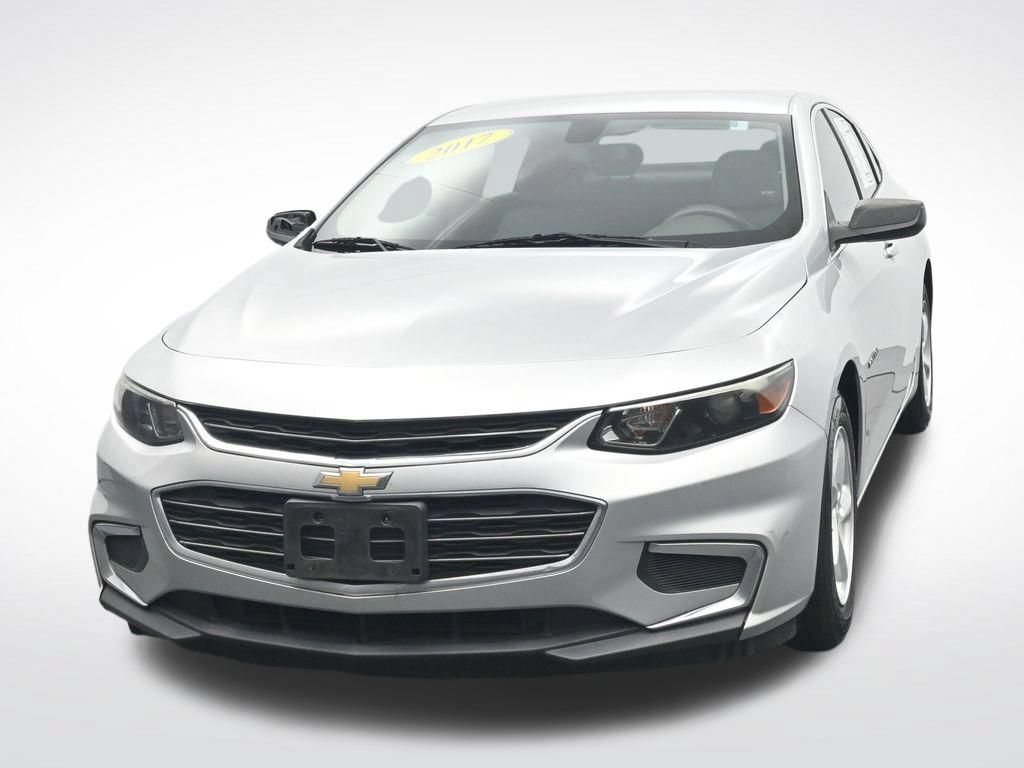 Used 2017 Chevrolet Malibu LS w/ LPO, Convenience Package 1 FWD image 2