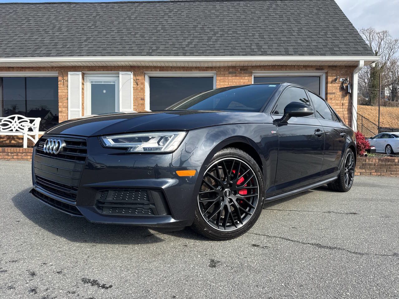 Used 2018 Audi A4 2.0T Premium Plus w/ Premium Plus Package image 2