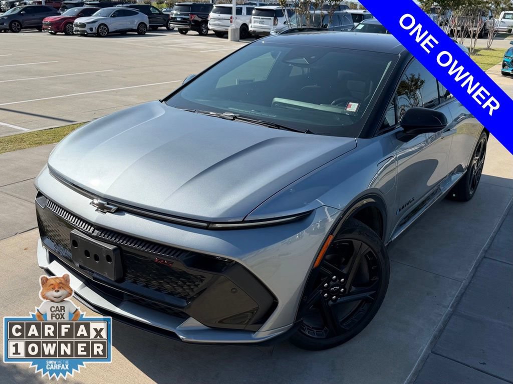 Used 2024 Chevrolet Equinox EV RS FWD image 4