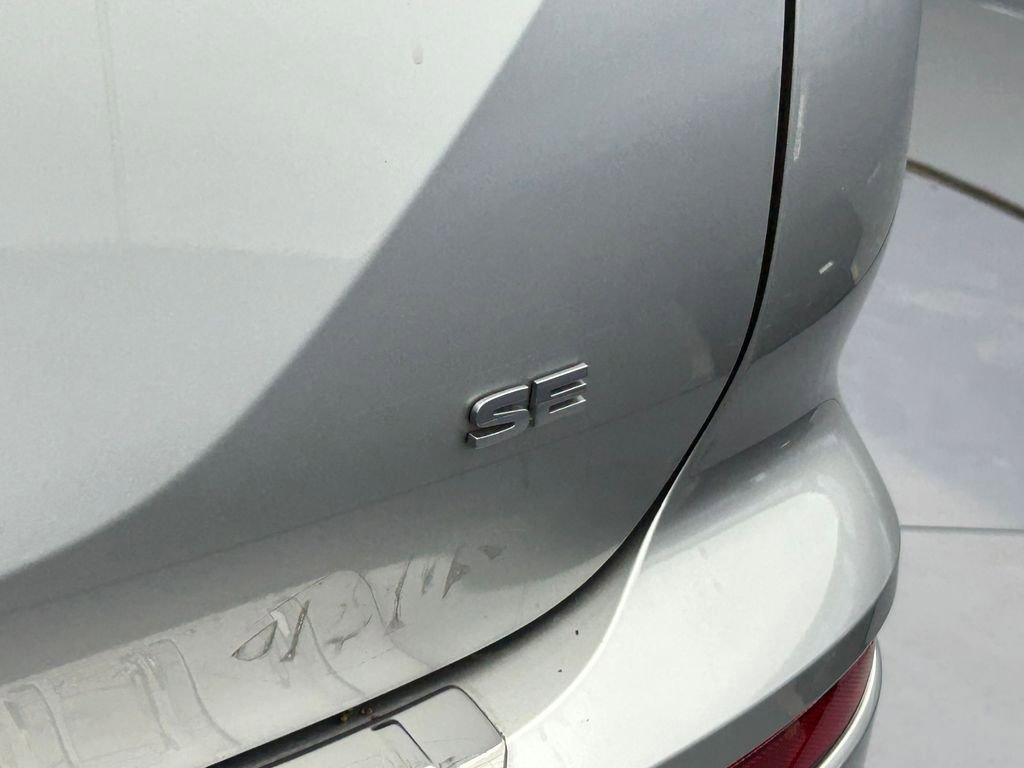 Used 2024 Mitsubishi Outlander SE image 44
