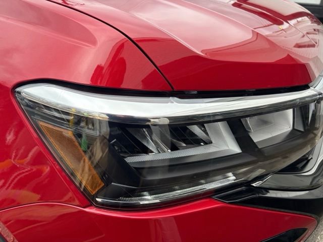 Certified 2024 Volkswagen Taos SE image 6