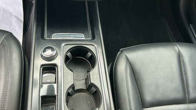 Used 2022 Lincoln Corsair Standard w/ Equipment Group 101A image 22