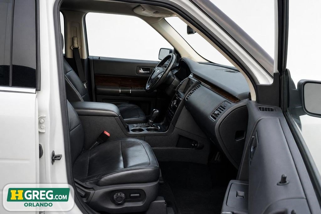 Used 2019 Ford Flex Limited AWD/4WD image 16