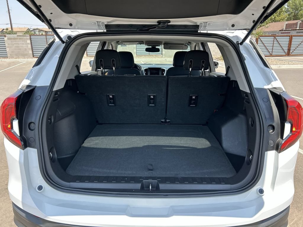 Used 2019 GMC Terrain SLE FWD image 26