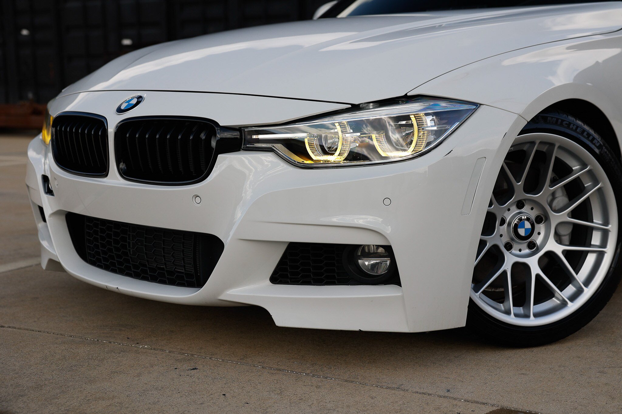 Used 2016 BMW 340i xDrive Sedan AWD/4WD image 36