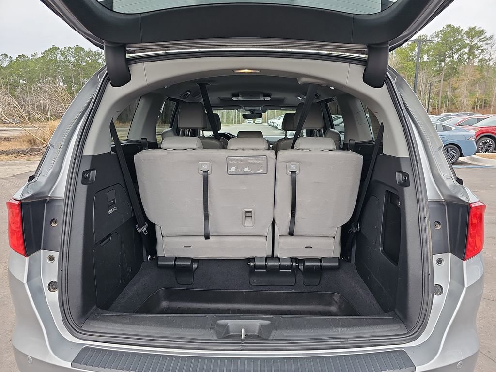 Used 2018 Honda Odyssey Elite image 16