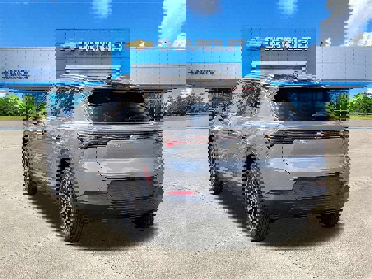 New 2026 Chevrolet Equinox EV LT image 3