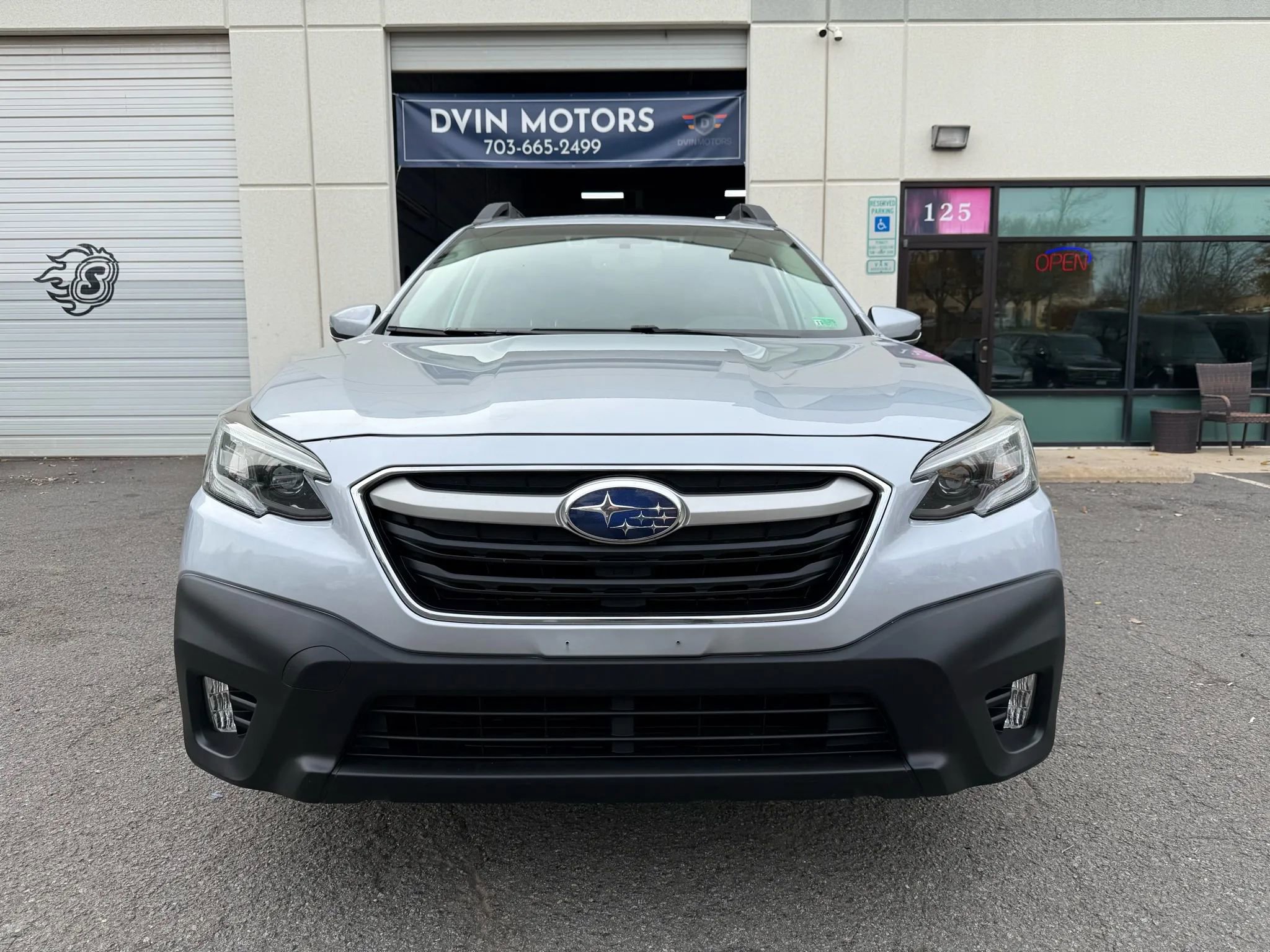 Used 2020 Subaru Outback Premium image 6