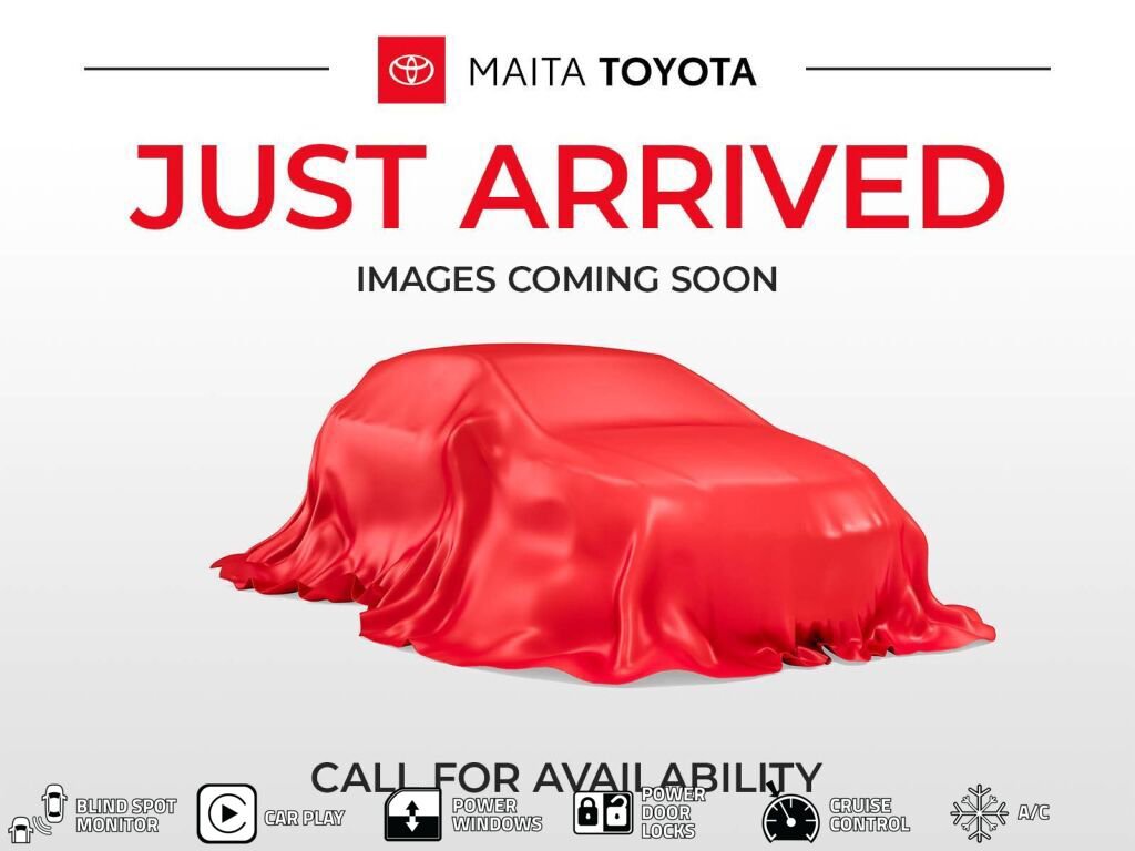 Used 2024 Toyota Prius LE FWD image 1