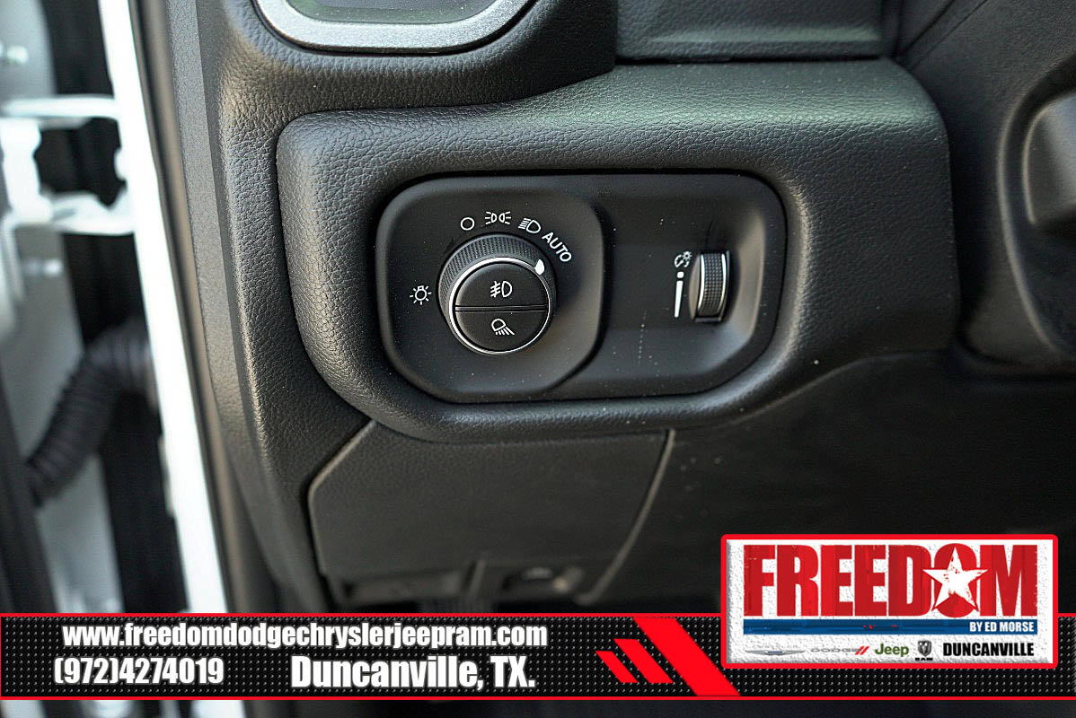New 2025 RAM 2500 Tradesman AWD/4WD image 28