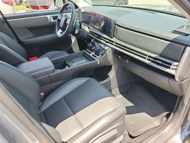 Certified 2025 Hyundai Santa Fe SEL FWD image 20