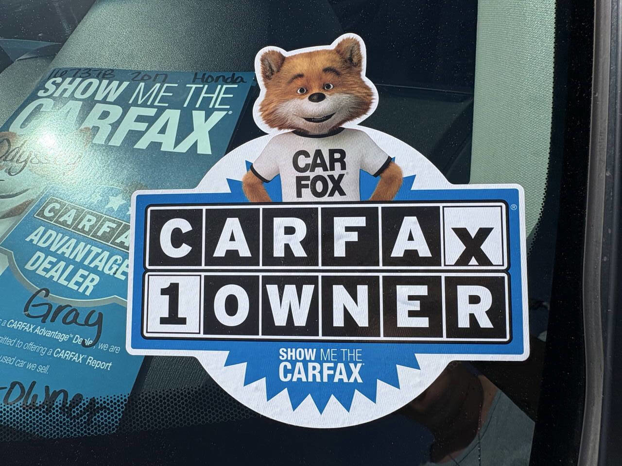 Used 2017 Honda Odyssey SE image 9