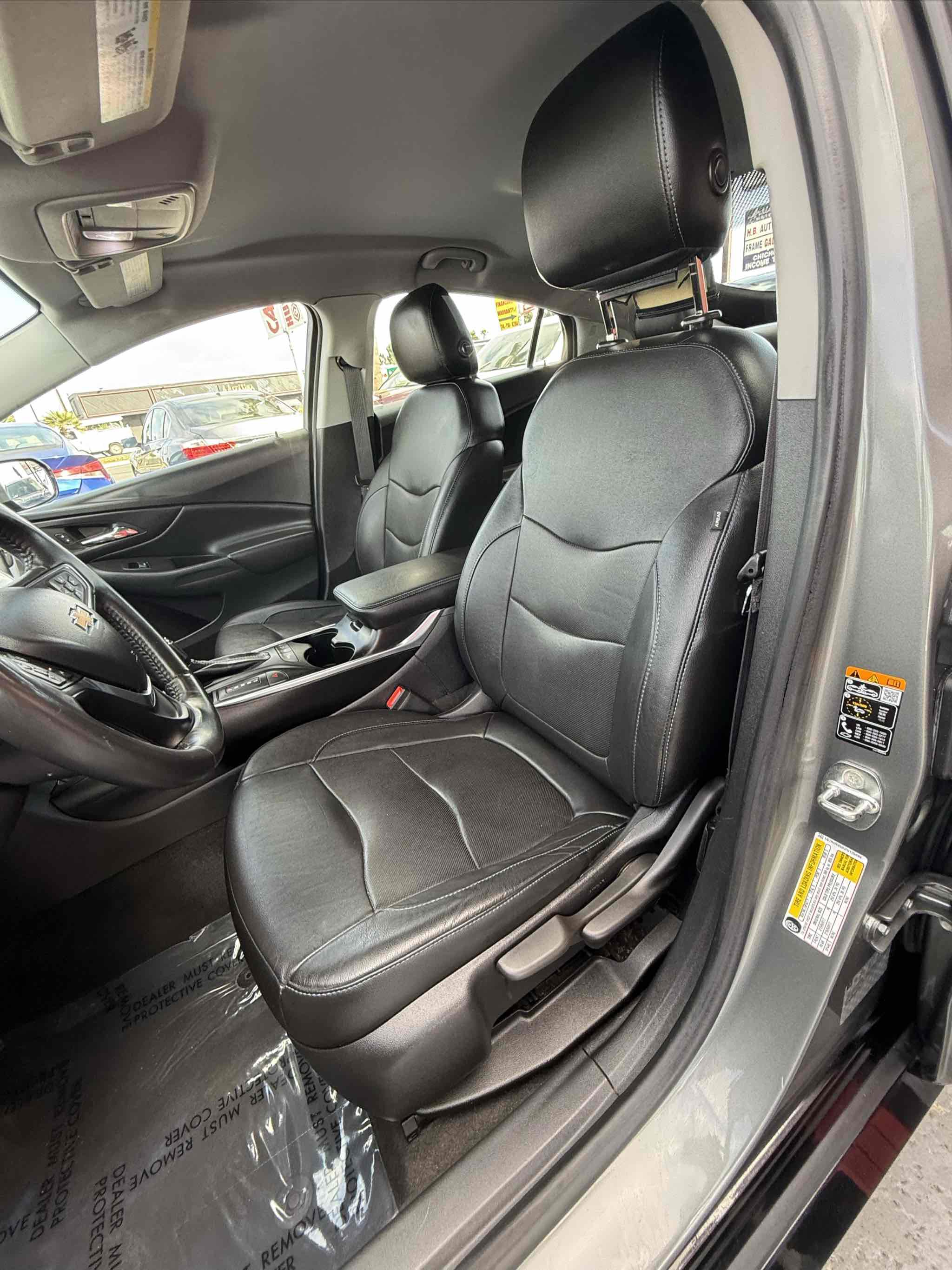 Used 2017 Chevrolet Volt Premier w/ Driver Confidence II Package image 87